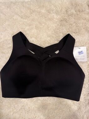 lululemon Black Seamless Molded Sports Bra with Strappy Back Detail
